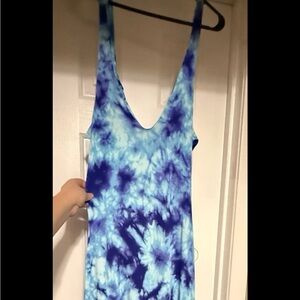 Elegant Blue Tie-Dye Maxi Dress